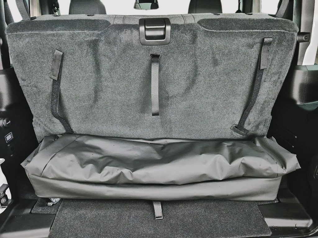 Jeep Wrangler WILLYS 2025 à Sherbrooke, Québec - 6 - w1024h768px