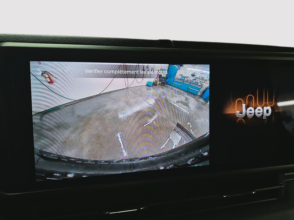 Jeep Wrangler WILLYS 2025 à Sherbrooke, Québec - 16 - w1024h768px