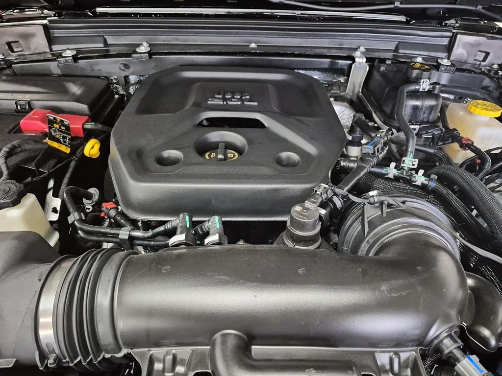 Jeep WRANGLER SPORT 2025 à Sherbrooke, Québec - 8 - w1024h768px
