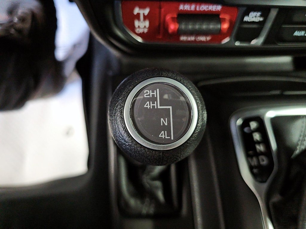 2026 Jeep Wrangler WILLYS in St-Jean-Sur-Richelieu, Quebec - 16 - w1024h768px