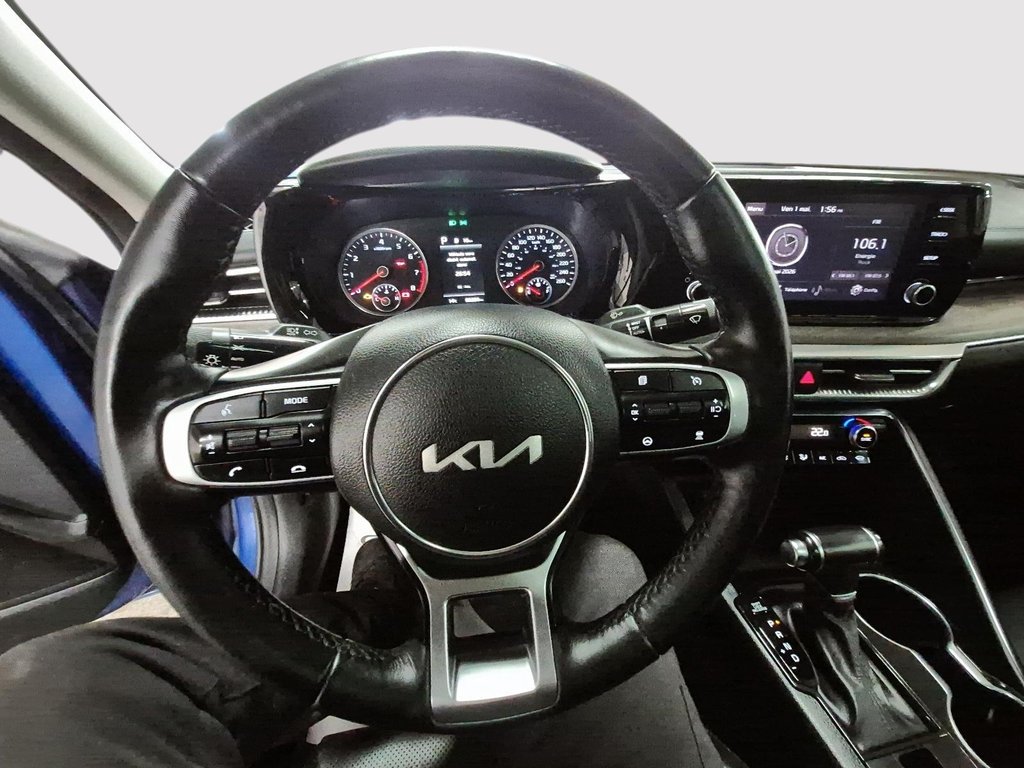 2022 Kia K5 EX // SEDAN // GT-LINE in Sherbrooke, Quebec - 10 - w1024h768px