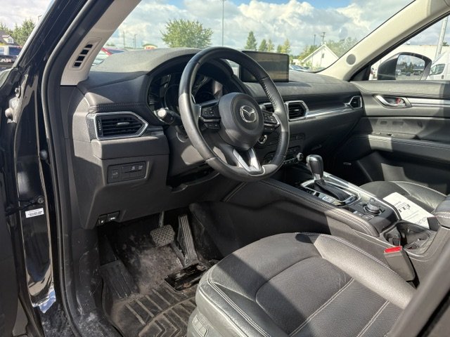 Mazda CX-5 GT 2025 à Sherbrooke, Québec - 9 - w1024h768px
