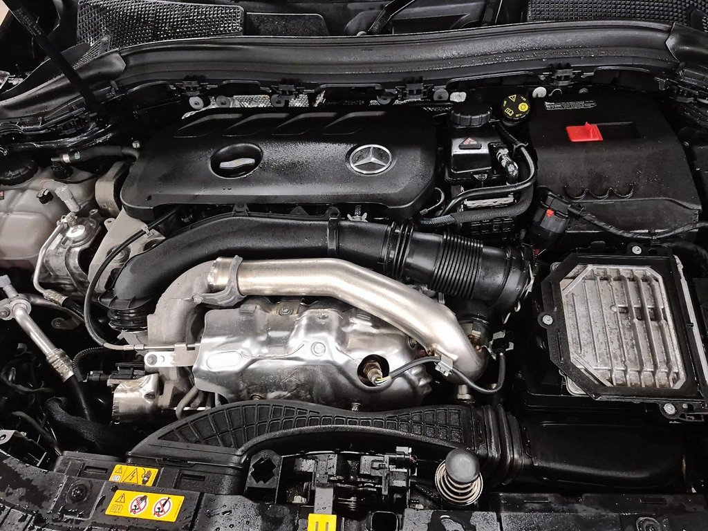 2026 Mercedes-Benz GLA 250 4MATIC in Sherbrooke, Quebec - 6 - w1024h768px