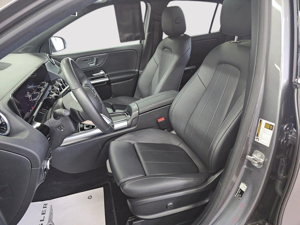 2026 Mercedes-Benz GLA 250 4MATIC in Sherbrooke, Quebec - 9 - w1024h768px