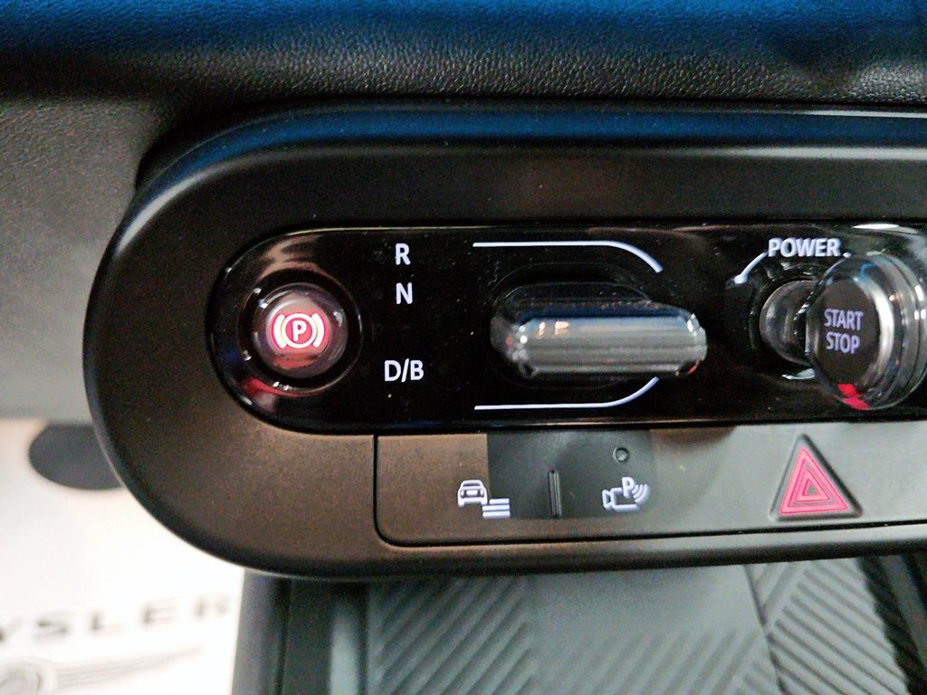 2025 MINI Countryman SE ALL4 // EV in Sherbrooke, Quebec - 15 - w1024h768px
