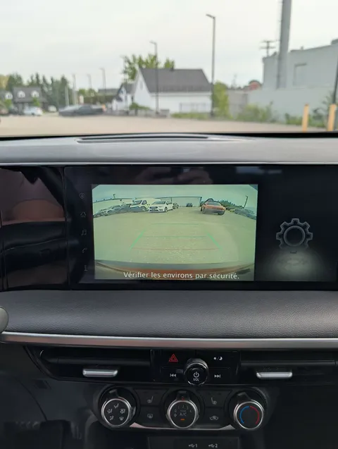 2025 Nissan Kicks S // VUS // TRACTION INTÉGRALE in Sherbrooke, Quebec - 12 - w1024h768px