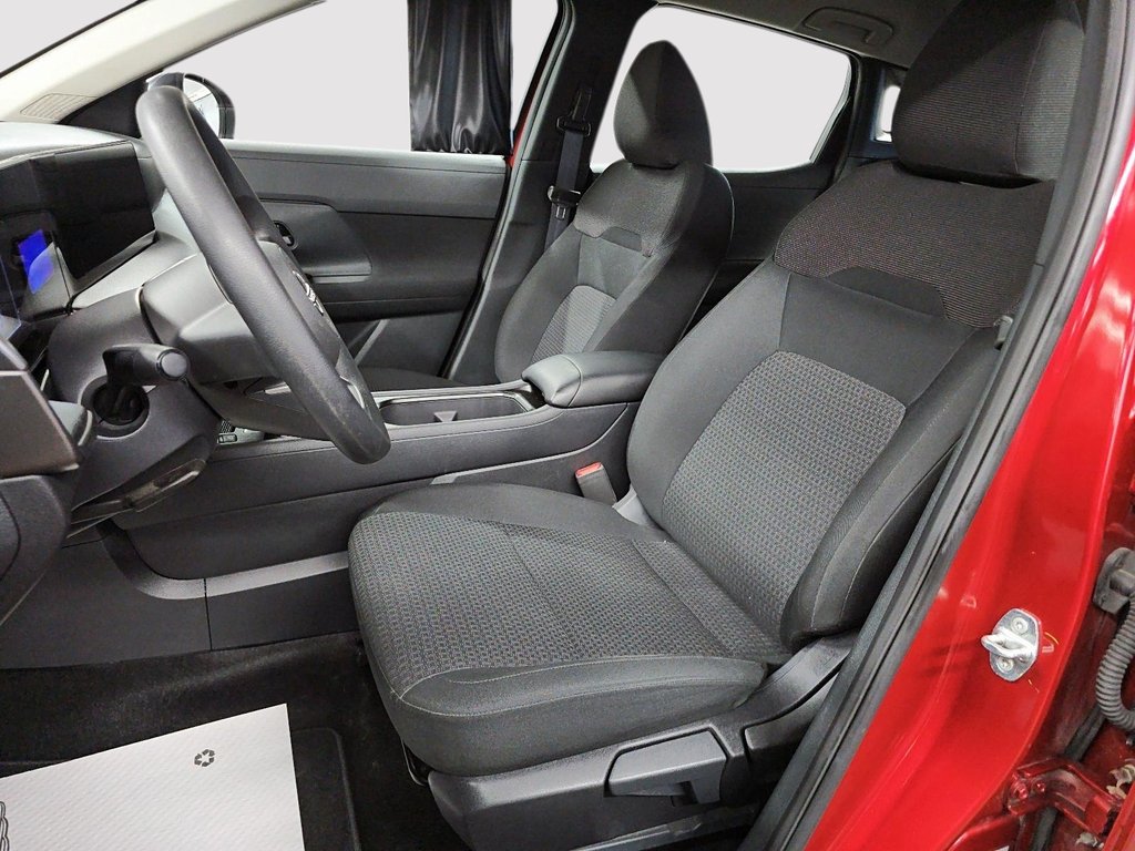 Nissan Kicks S // VUS // TRACTION INTÉGRALE 2025 à Sherbrooke, Québec - 9 - w1024h768px