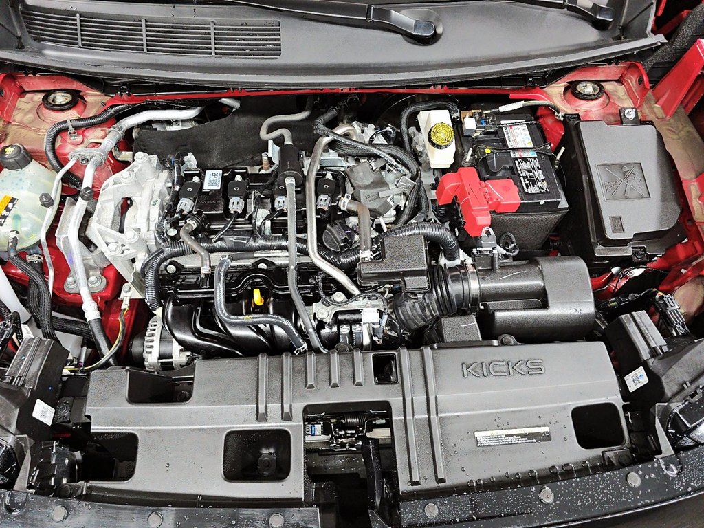 Nissan Kicks S // VUS // TRACTION INTÉGRALE 2025 à Sherbrooke, Québec - 8 - w1024h768px