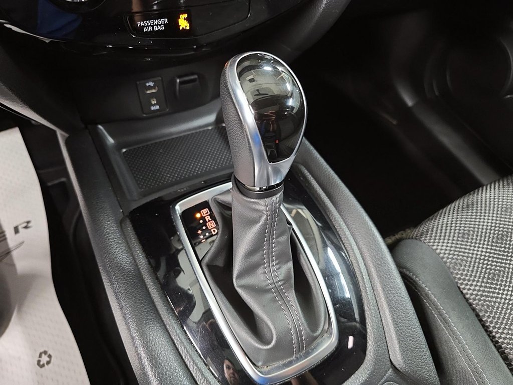 Nissan Qashqai SV AWD // TOIT OUVRANT 2018 à Sherbrooke, Québec - 15 - w1024h768px