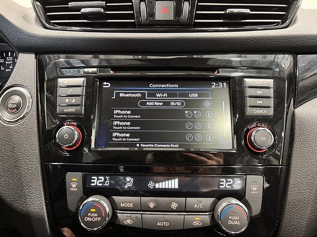 2023 Nissan Qashqai SV AWD // TOIT OUVRANT // SIÈGES CHAUFFANTS in Sherbrooke, Quebec - 22 - w1024h768px