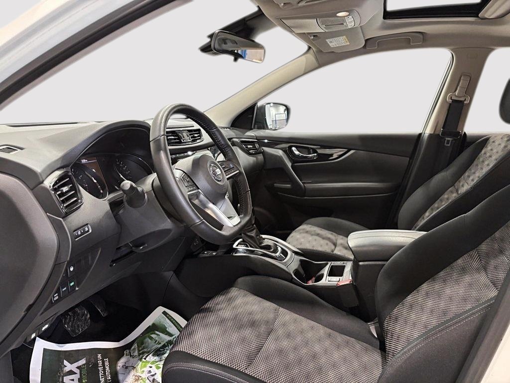 2023 Nissan Qashqai SV AWD // TOIT OUVRANT // SIÈGES CHAUFFANTS in Sherbrooke, Quebec - 15 - w1024h768px