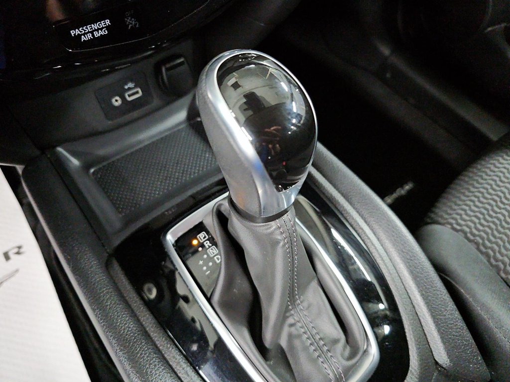 Nissan Qashqai S AWD // 2023 à Sherbrooke, Québec - 15 - w1024h768px