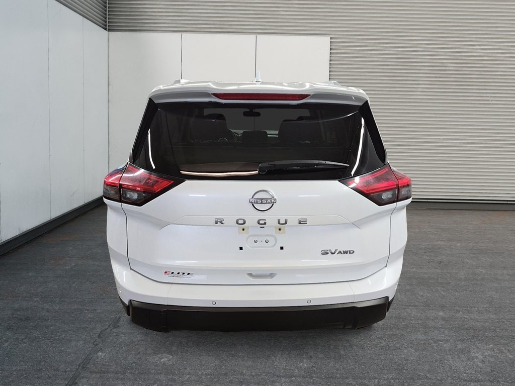 Nissan Rogue SV // AWD // CVT 2024 à Sherbrooke, Québec - 3 - w1024h768px