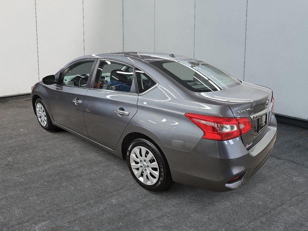 Nissan Sentra SV // AUTOMATIQUE // SIÈGES CHAUFFANTS 2017 à Sherbrooke, Québec - 4 - w1024h768px