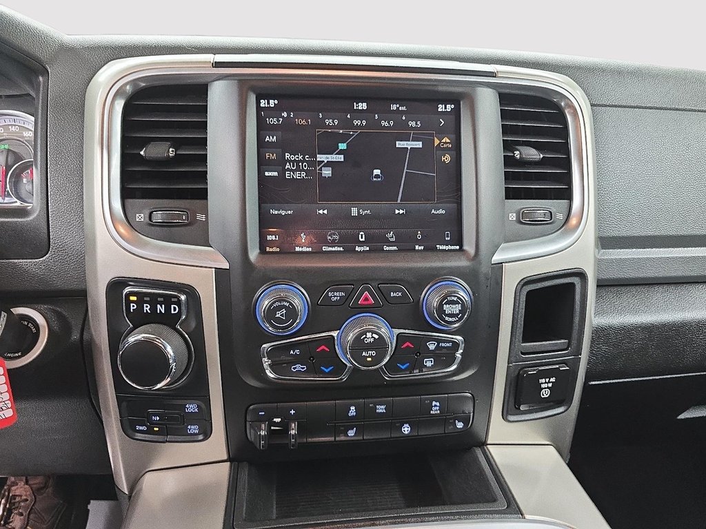 2019 Ram 1500 Classic WARLOCK 4X4 CREW CAB // V6 // TOUT ÉQUIPÉ in Sherbrooke, Quebec - 19 - w1024h768px