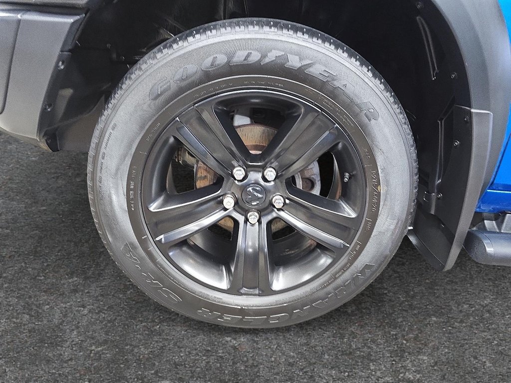 2021 Ram 1500 Classic WARLOCK 5.7L V8 4X4 CREWCAB in Sherbrooke, Quebec - 7 - w1024h768px