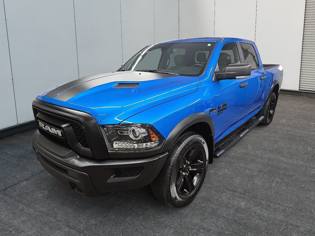 2021 Ram 1500 Classic WARLOCK 5.7L V8 4X4 CREWCAB in Sherbrooke, Quebec - 1 - w1024h768px