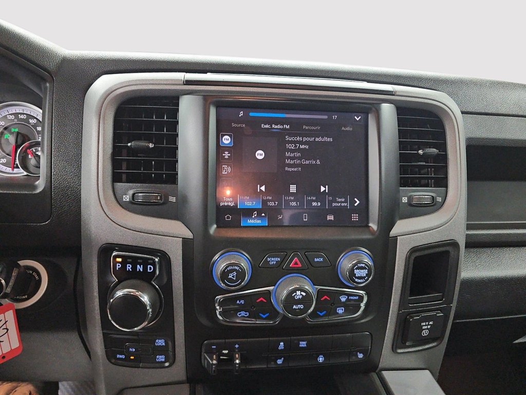 2022 Ram 1500 Classic EXPRESS  // BOÎTE 6.4'' in Sherbrooke, Quebec - 19 - w1024h768px