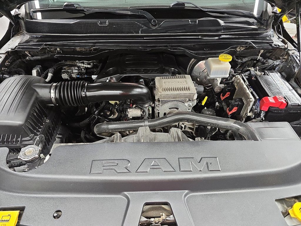 Ram 1500 LARAMIE LONGHORN CREWCAB 4X4 2019 à Sherbrooke, Québec - 8 - w1024h768px