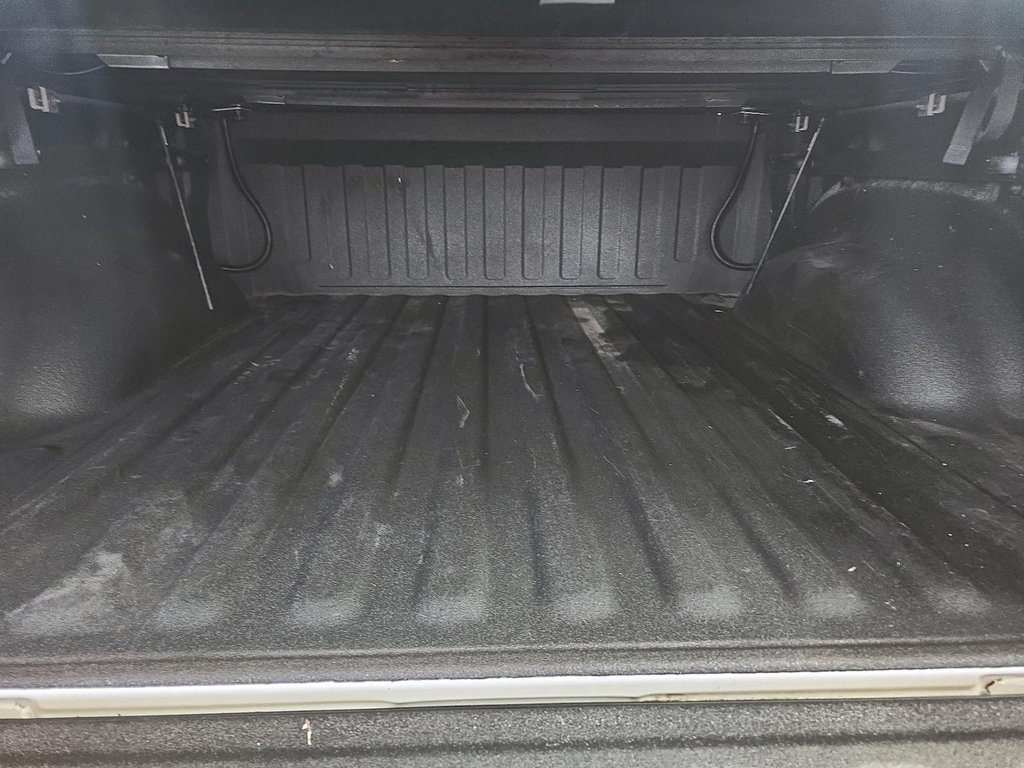 Ram 1500 LIMITED 4X4 CREW CAB // DIESEL // TOIT PANORAMIQUE 2020 à Sherbrooke, Québec - 17 - w1024h768px