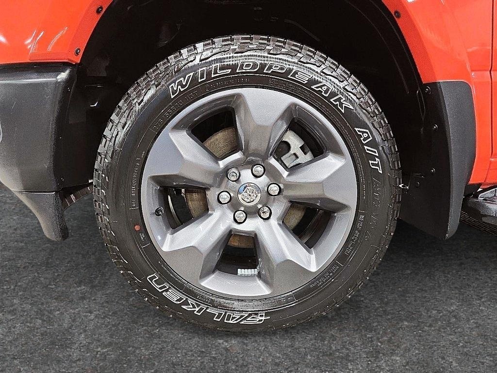 Ram 1500 BIG HORN 4X4 CREW CAB // BUILT TO SERVE 2021 à Sherbrooke, Québec - 7 - w1024h768px