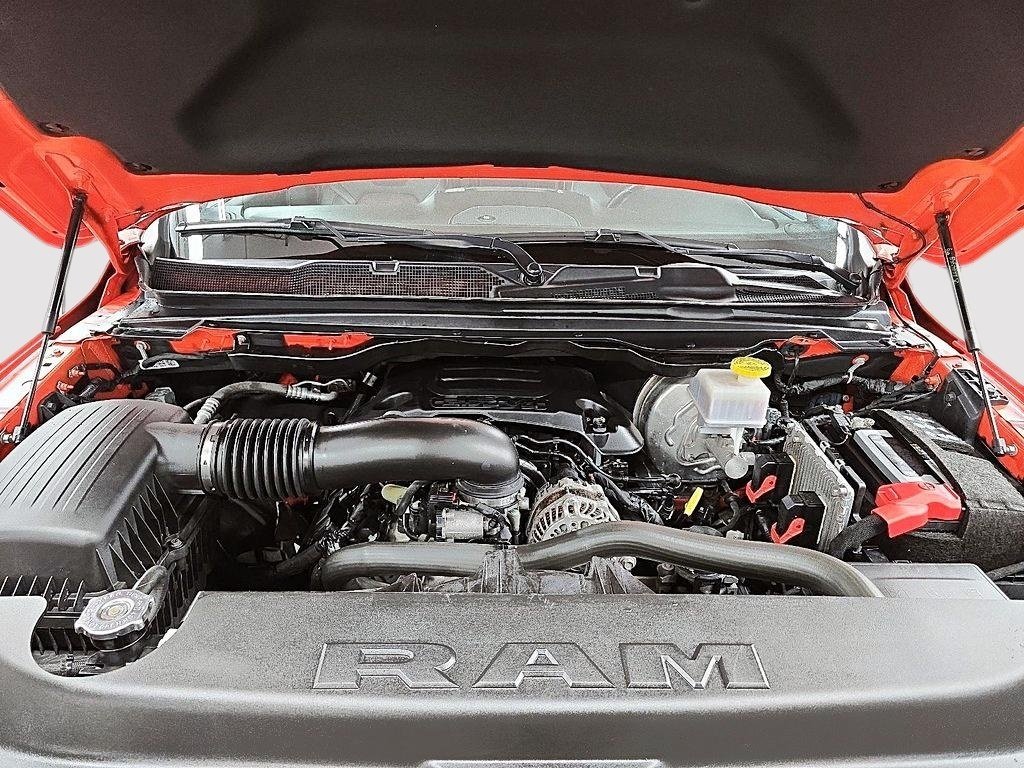 Ram 1500 BIG HORN 4X4 CREW CAB // BUILT TO SERVE 2021 à Sherbrooke, Québec - 8 - w1024h768px