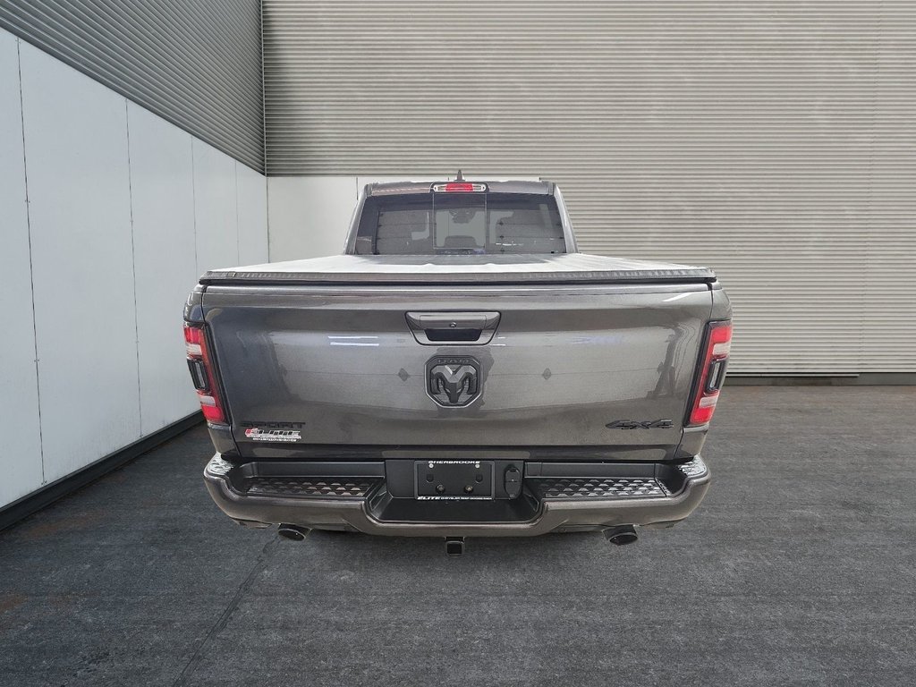 Ram 1500 SPORT 4X4 NIGHT EDITION CREW CAB // PLAN OR 5 ANS 2021-2