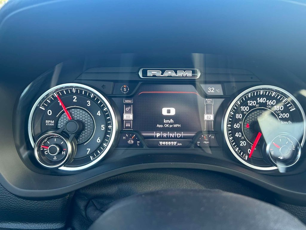 2021 Ram 1500 SPORT // CREWCAB // HEMI 5.7L in Sherbrooke, Quebec - 5 - w1024h768px
