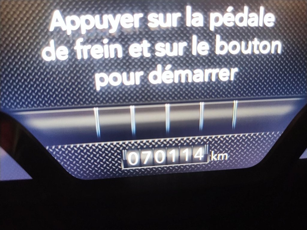 2022 Ram 1500 LARAMIE CREW CAB 4X4 in Sherbrooke, Quebec - 14 - w1024h768px