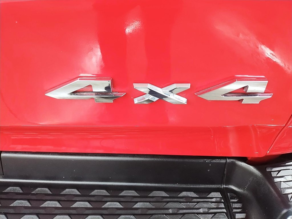 2022 Ram 1500 LARAMIE CREW CAB 4X4 in Sherbrooke, Quebec - 17 - w1024h768px