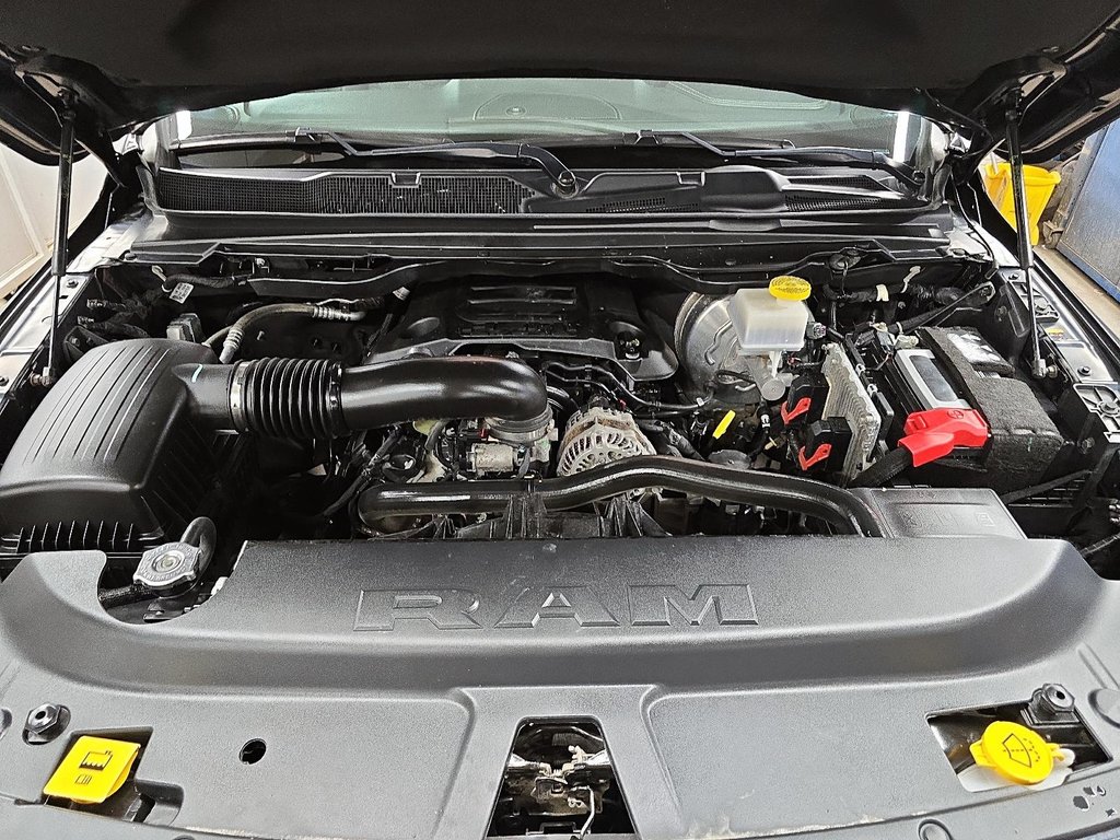 Ram 1500 SPORT CREWCAB V8 4X4 2022 à Sherbrooke, Québec - 8 - w1024h768px