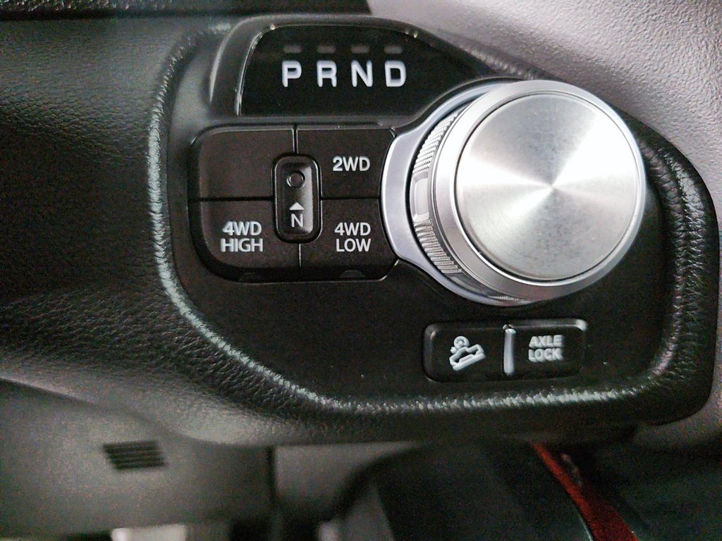 2022 Ram 1500 REBEL // NIVEAU 2 // 5.7L // HEMI in Sherbrooke, Quebec - 16 - w1024h768px