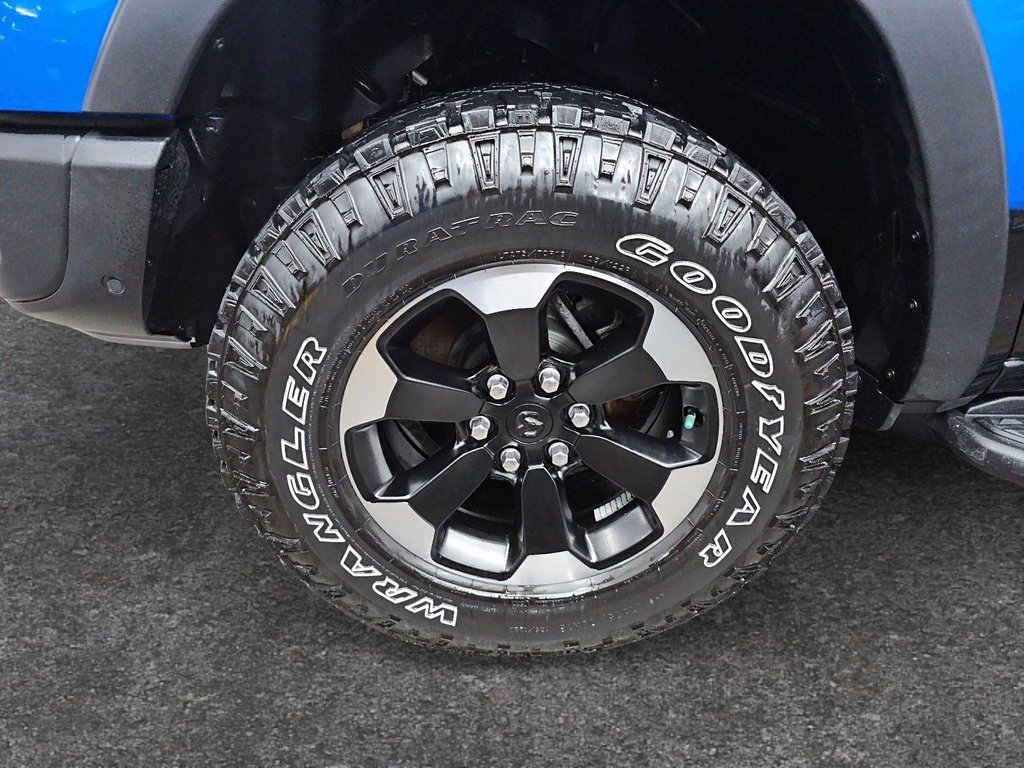2022 Ram 1500 REBEL // NIVEAU 2 // 5.7L // HEMI in Sherbrooke, Quebec - 7 - w1024h768px