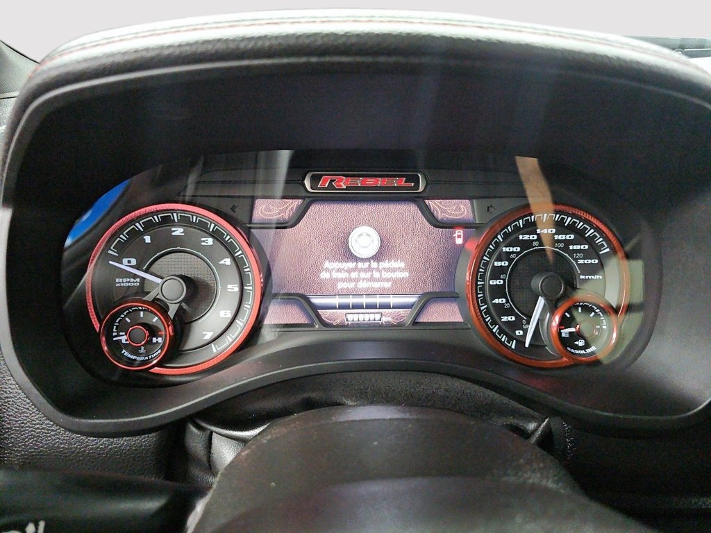 2022 Ram 1500 REBEL // NIVEAU 2 // 5.7L // HEMI in Sherbrooke, Quebec - 14 - w1024h768px
