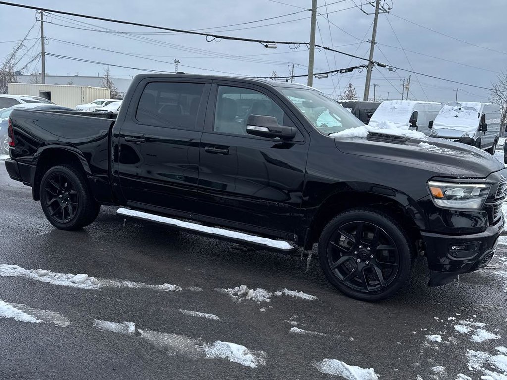 1500 Sport Crewcab V8 Night Toit-Panoramique 2022 à Sherbrooke, Québec - 3 - w1024h768px