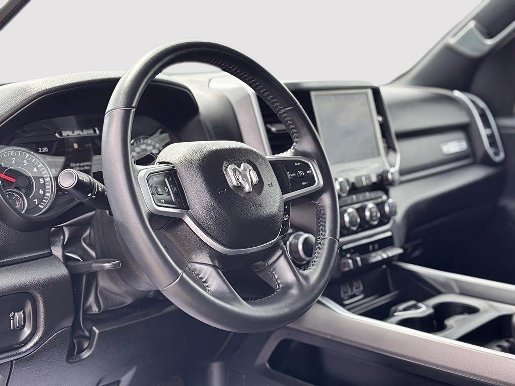 2023 Ram 1500 BIG HORN 4X4 CREW CAB // V8 // BACK COUNTRY in Sherbrooke, Quebec - 7 - w1024h768px