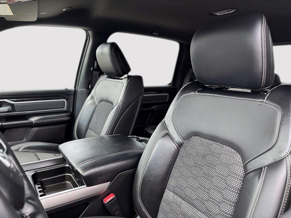 2023 Ram 1500 BIG HORN 4X4 CREW CAB // V8 // BACK COUNTRY in Sherbrooke, Quebec - 8 - w1024h768px