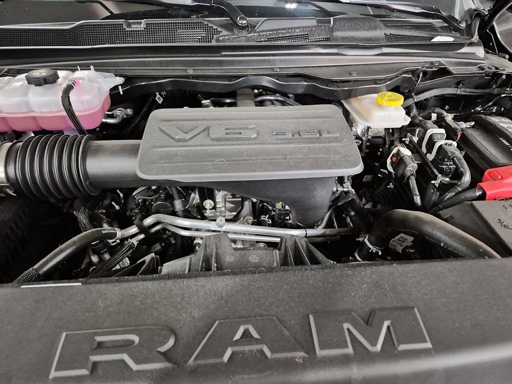 Ram 1500 BIG HORN 2025 à St-Jean-Sur-Richelieu, Québec - 8 - w1024h768px