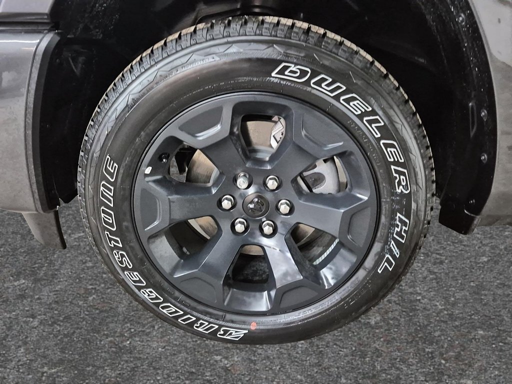 Ram 1500 BIG HORN 2025 à St-Jean-Sur-Richelieu, Québec - 7 - w1024h768px