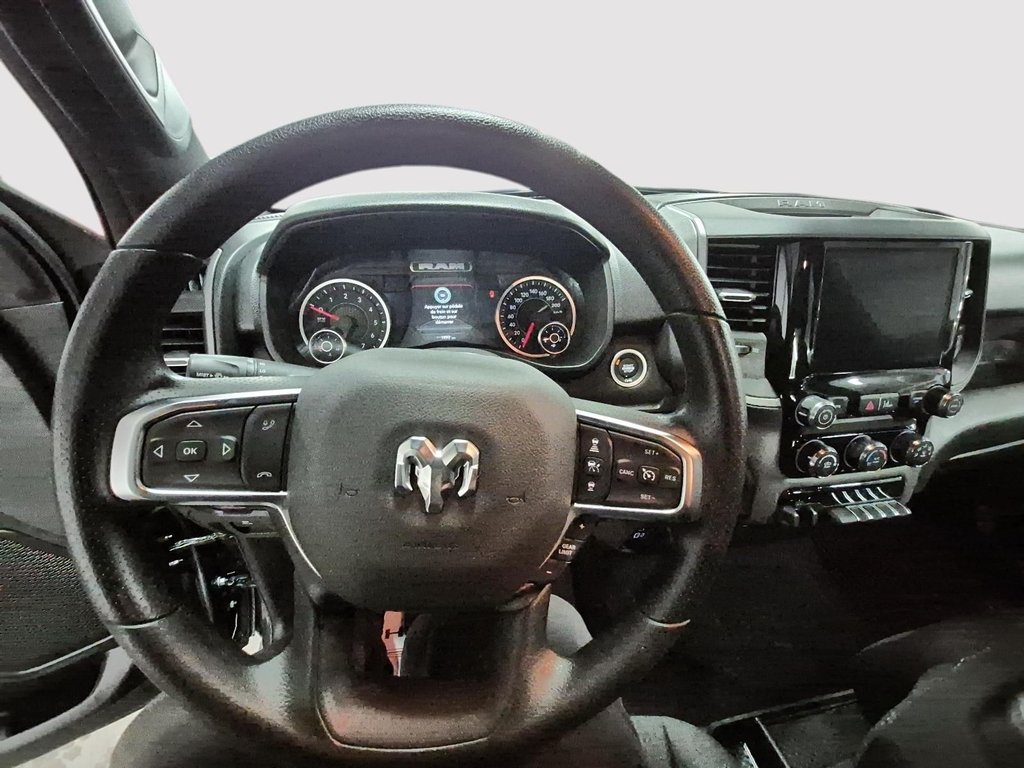 2025 Ram 1500 WARLOCK in Sherbrooke, Quebec - 10 - w1024h768px