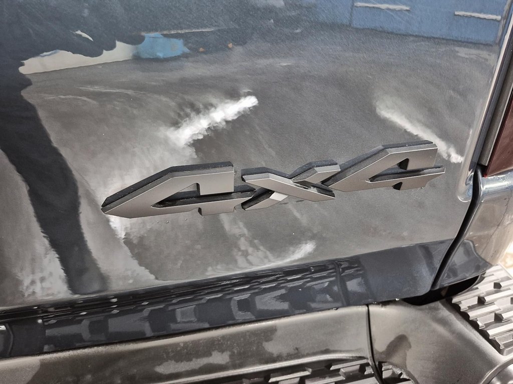 2025 Ram 1500 WARLOCK in Sherbrooke, Quebec - 16 - w1024h768px