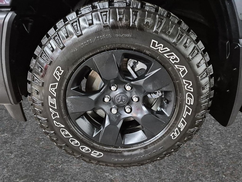 2025 Ram 1500 WARLOCK in Sherbrooke, Quebec - 7 - w1024h768px