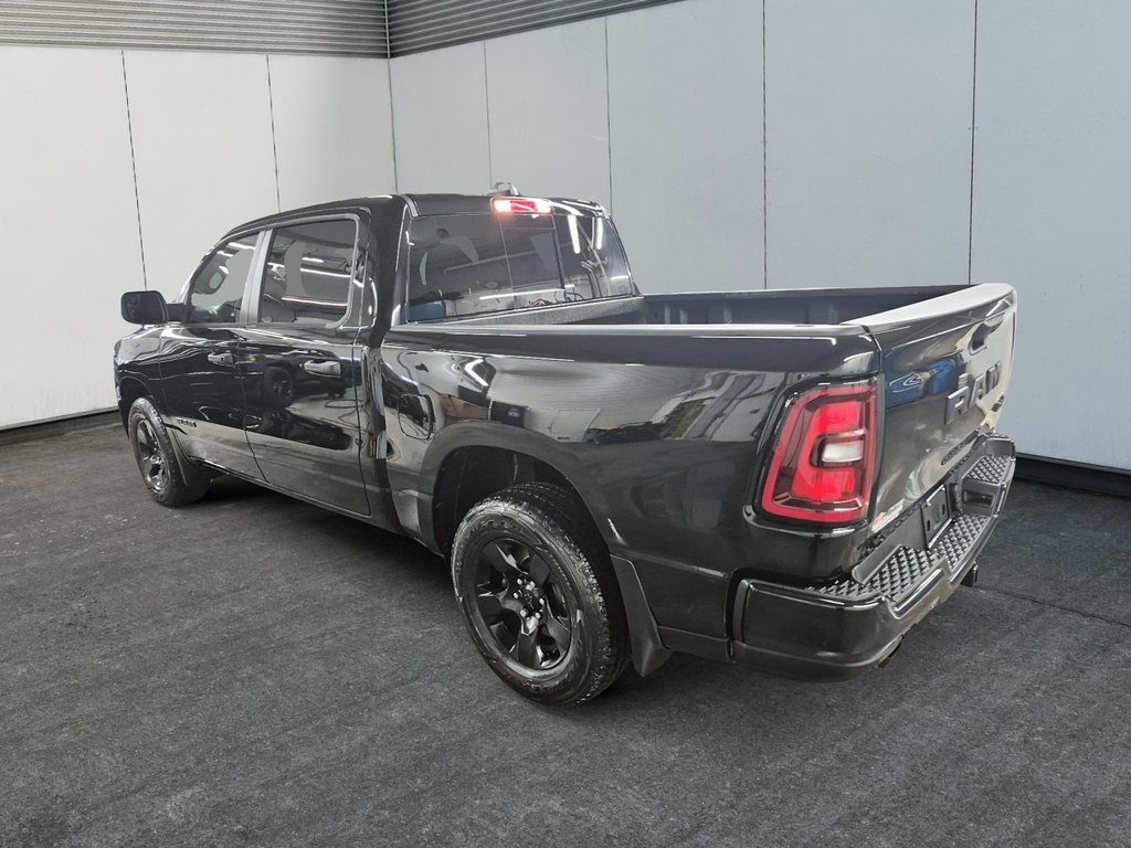 2025 Ram 1500 TRADESMAN in St-Jean-Sur-Richelieu, Quebec - 4 - w1024h768px