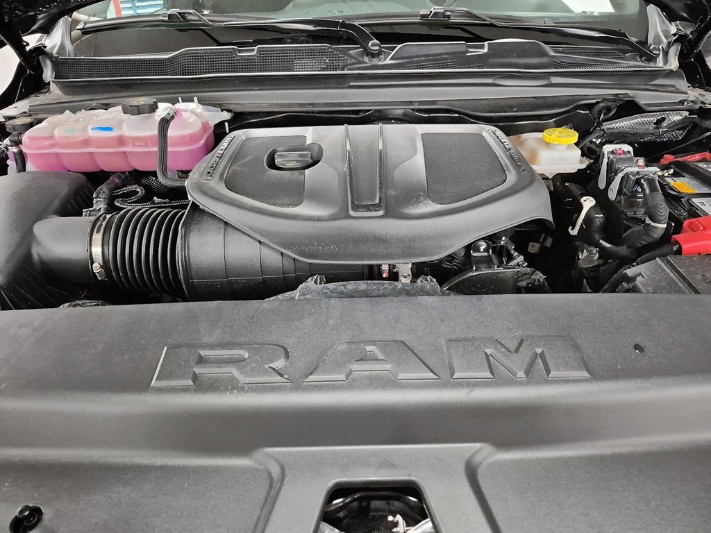 Ram 1500 BIG HORN 2025 à Sherbrooke, Québec - 7 - w1024h768px