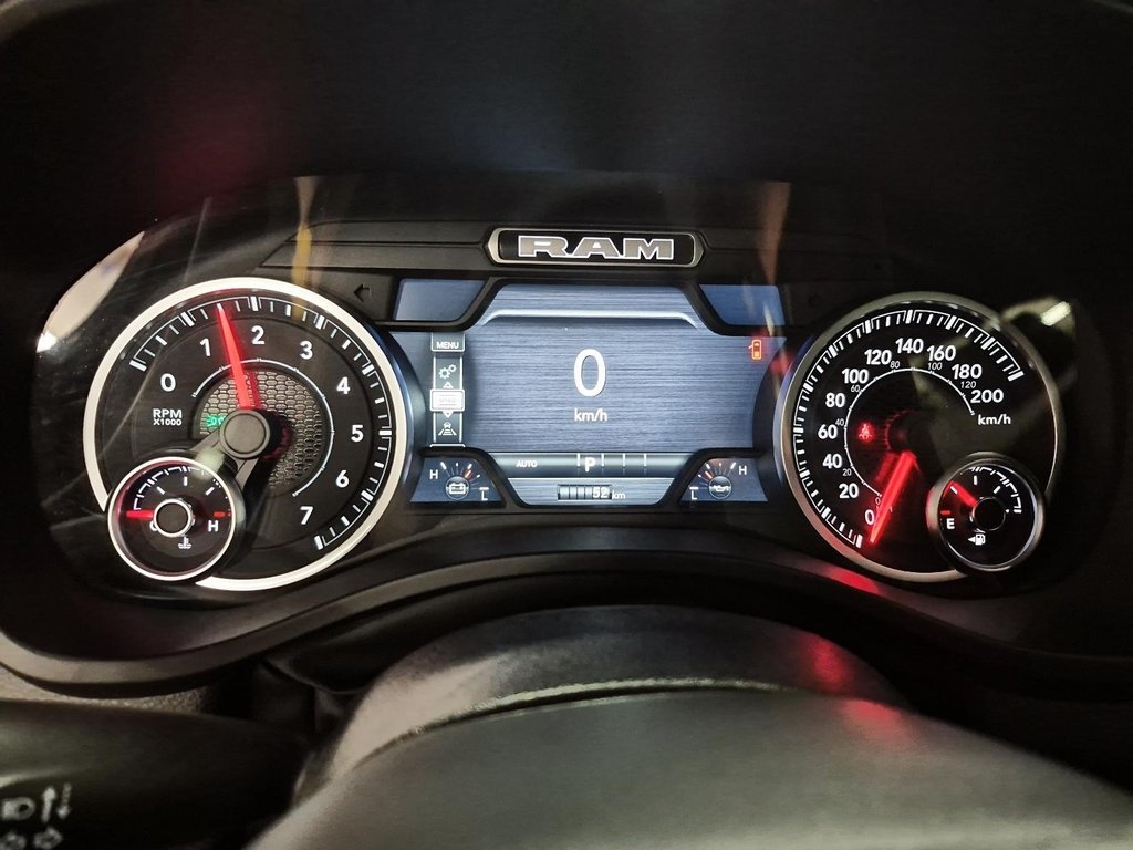Ram 1500 BIG HORN 2025 à Sherbrooke, Québec - 14 - w1024h768px