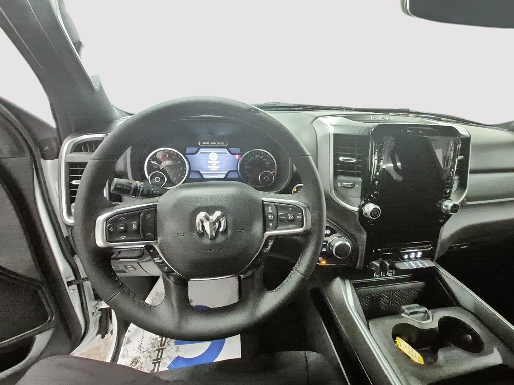 Ram 1500 BIG HORN 2025 à St-Jean-Sur-Richelieu, Québec - 10 - w1024h768px