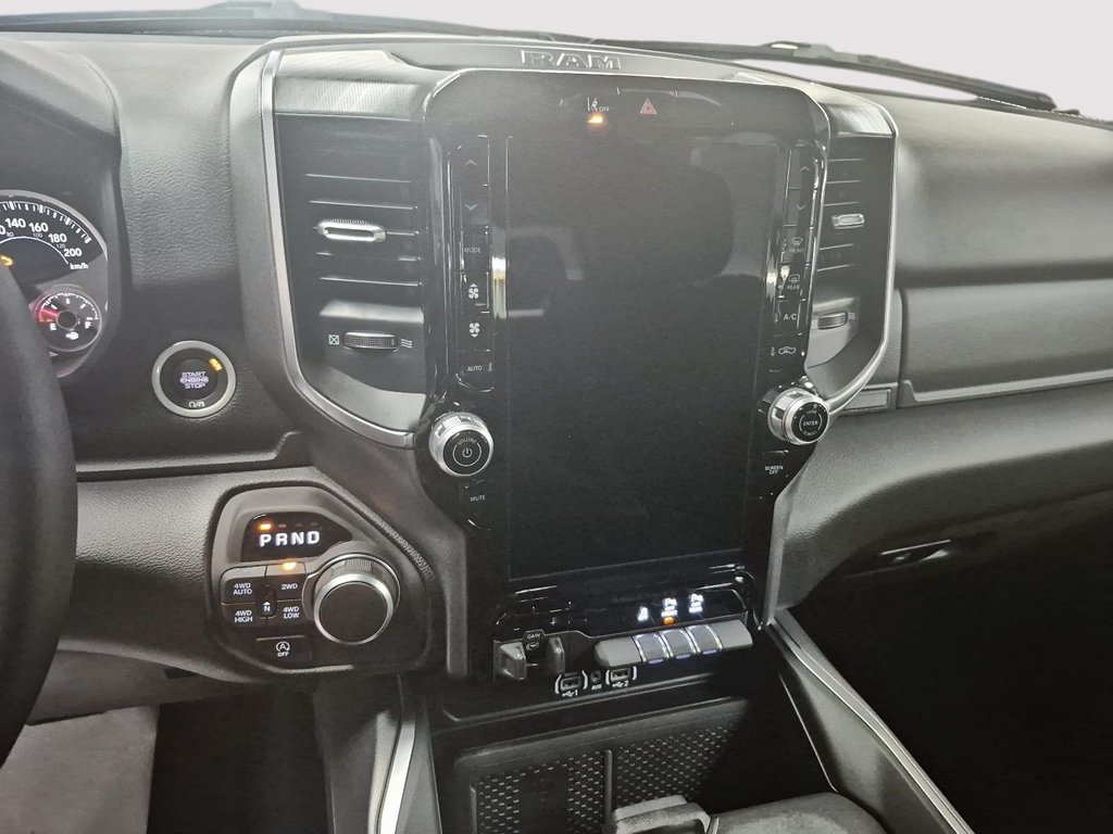 Ram 1500 BIG HORN 2025 à St-Jean-Sur-Richelieu, Québec - 17 - w1024h768px
