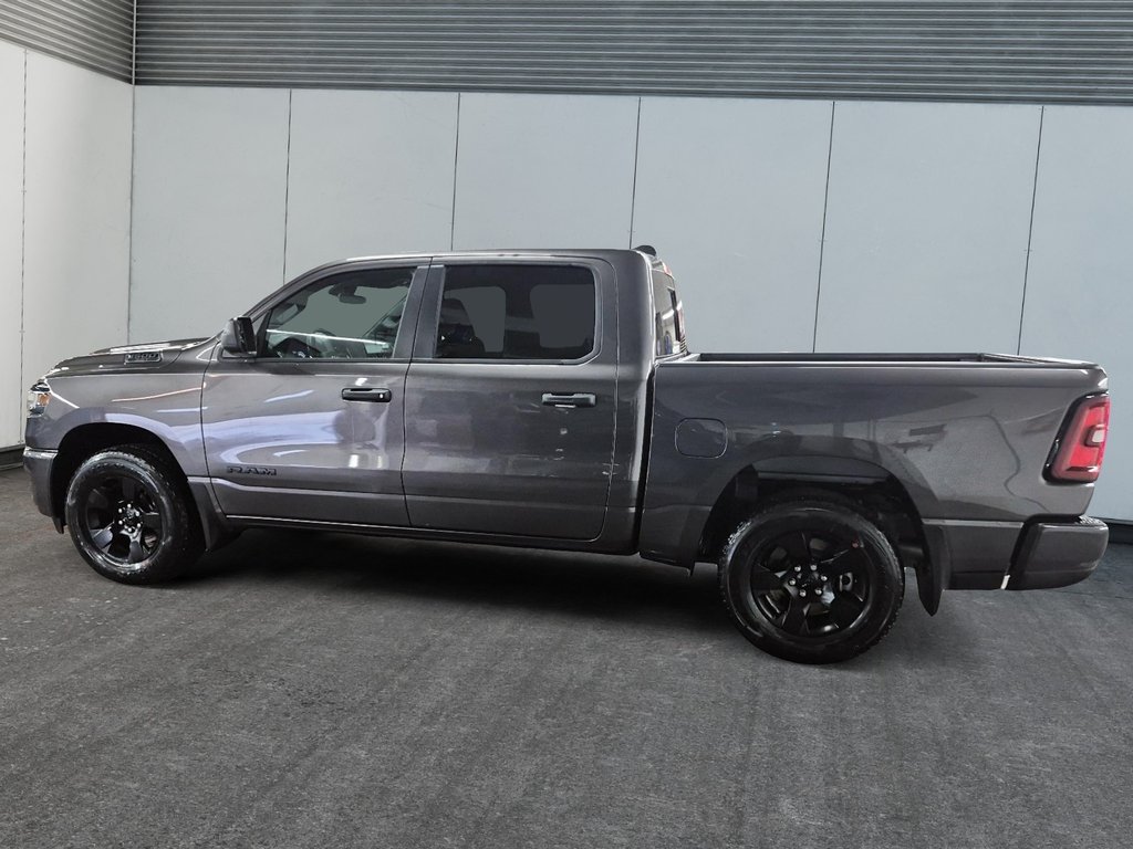 2025 Ram 1500 TRADESMAN in St-Jean-Sur-Richelieu, Quebec - 5 - w1024h768px