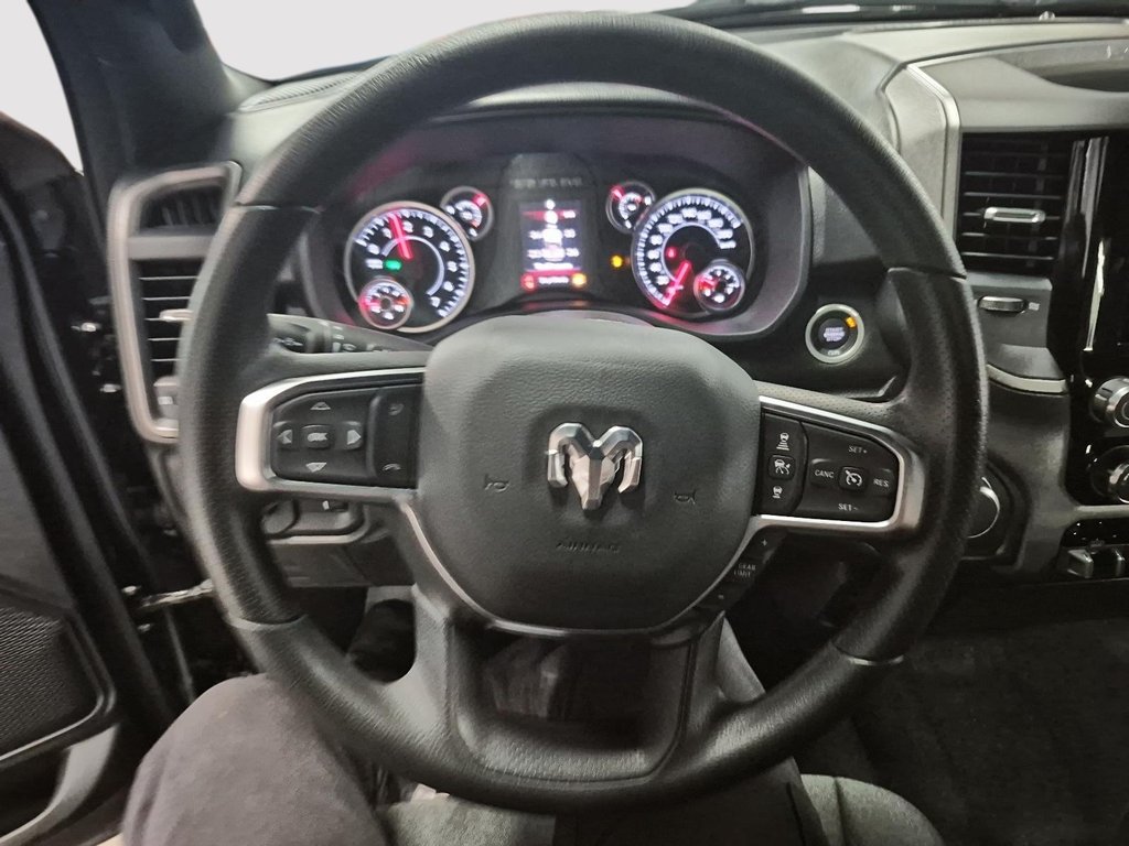 Ram 1500 TRADESMAN 2025 à St-Jean-Sur-Richelieu, Québec - 12 - w1024h768px