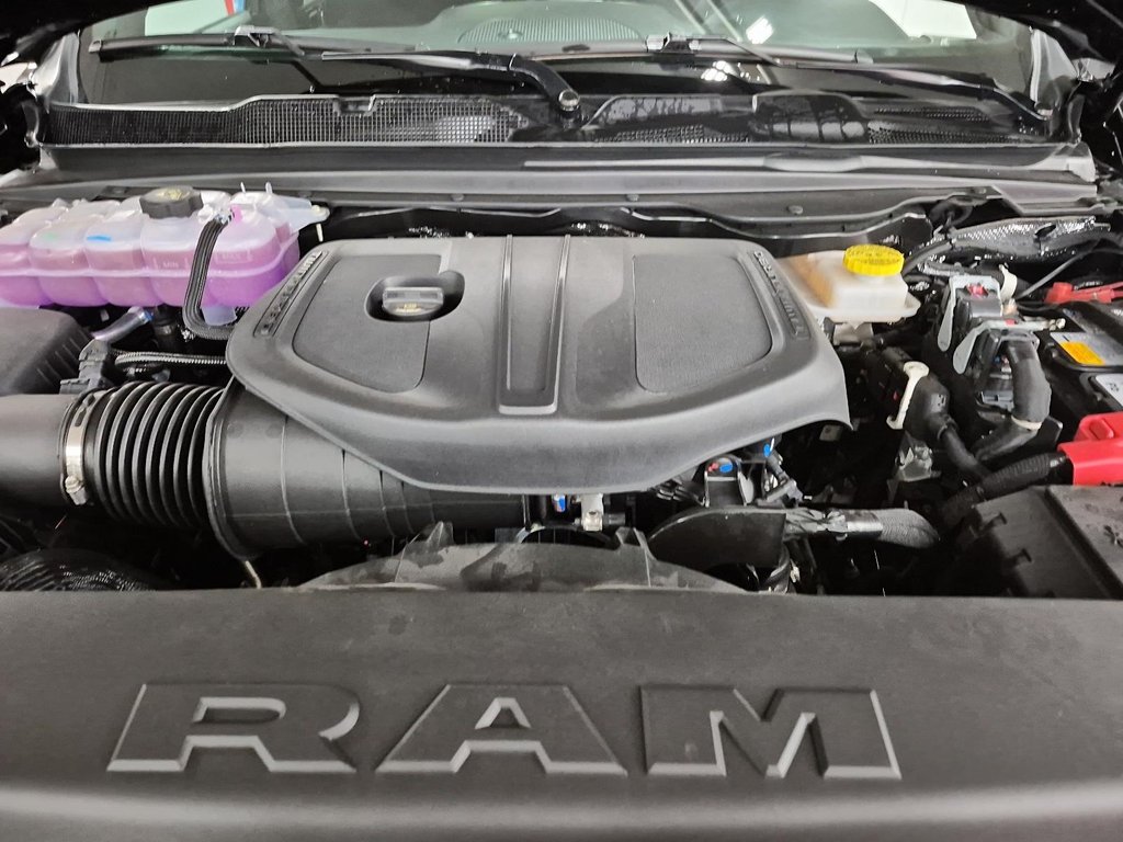 2025 Ram 1500 BIG HORN in St-Jean-Sur-Richelieu, Quebec - 8 - w1024h768px